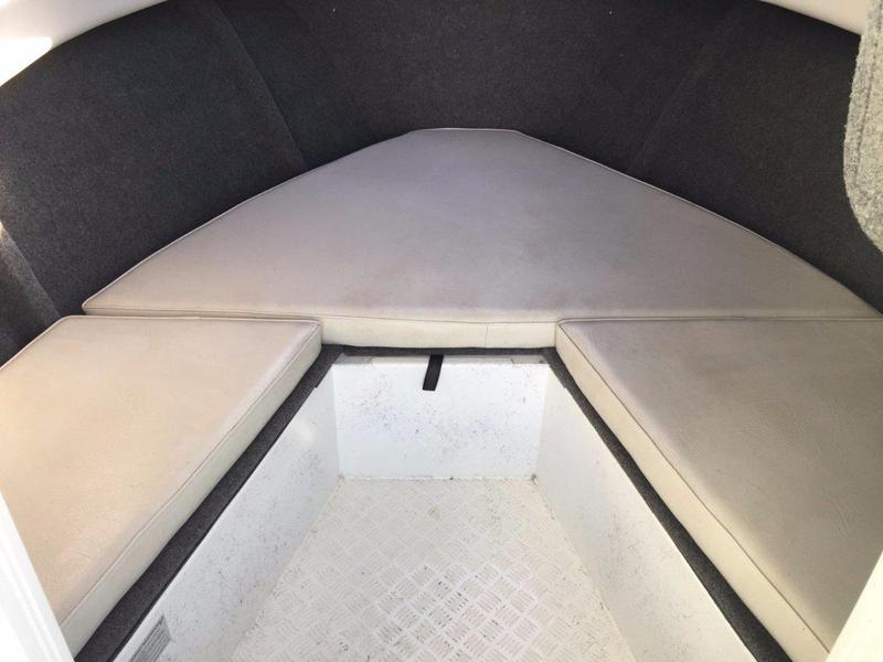 Quintrex 670 Offshore Hard Top