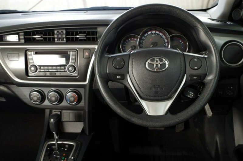2013 TOYOTA COROLLA Ascent S-CVT ZRE182R
