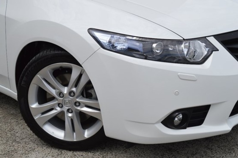 2013 HONDA ACCORD EURO LUXURY 8th Gen