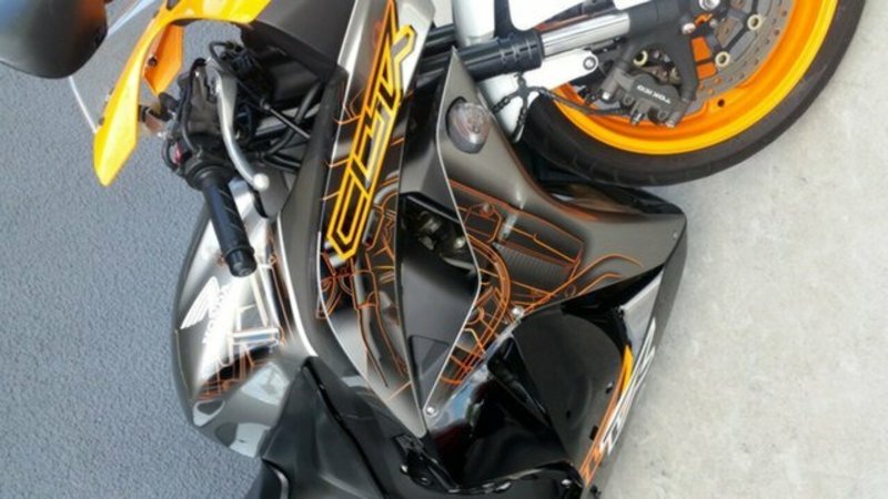 2011 HONDA CBR600RR