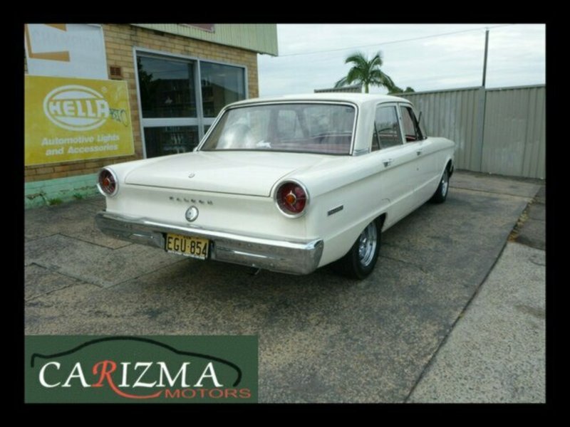 1966 FORD FALCON DELUXE XP
