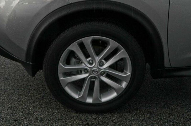 2014 NISSAN JUKE ST 2WD F15 MY14