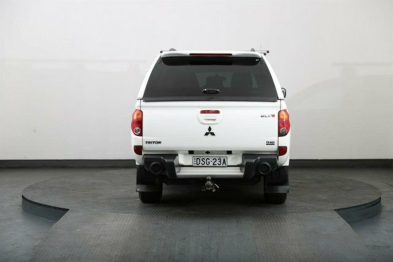2015 MITSUBISHI TRITON GLX-R (4x4) MN MY15