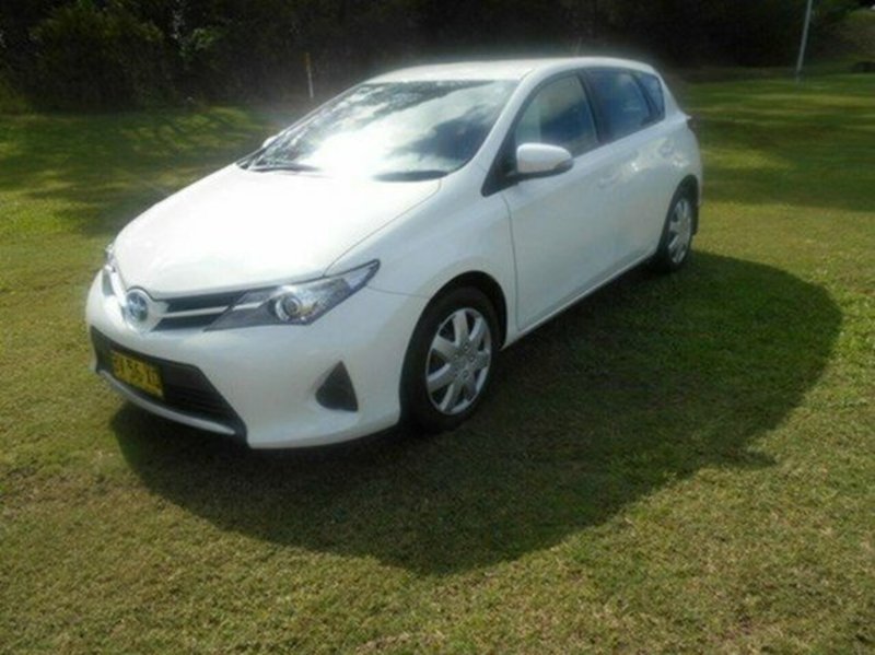 2013 TOYOTA COROLLA ASCENT ZRE182R