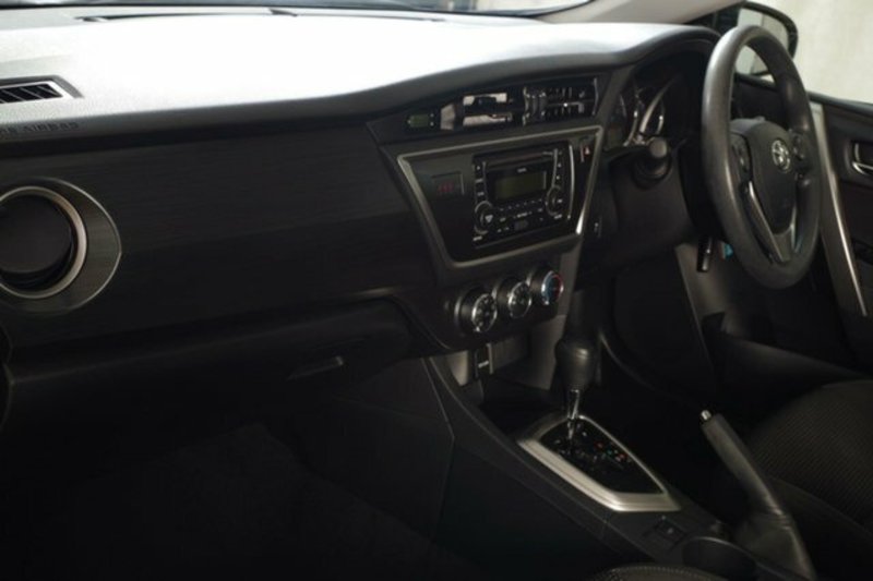 2013 TOYOTA COROLLA ASCENT ZRE182R