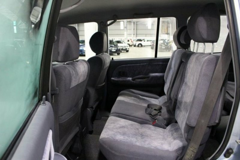 2002 TOYOTA LANDCRUISER PRADO ADVANTAGE (4x4) VZJ95R