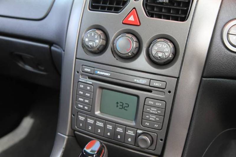 2004 HOLDEN COMMODORE S VYII