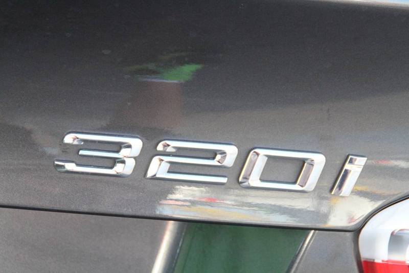 2005 BMW 3 20i EXECUTIVE E90