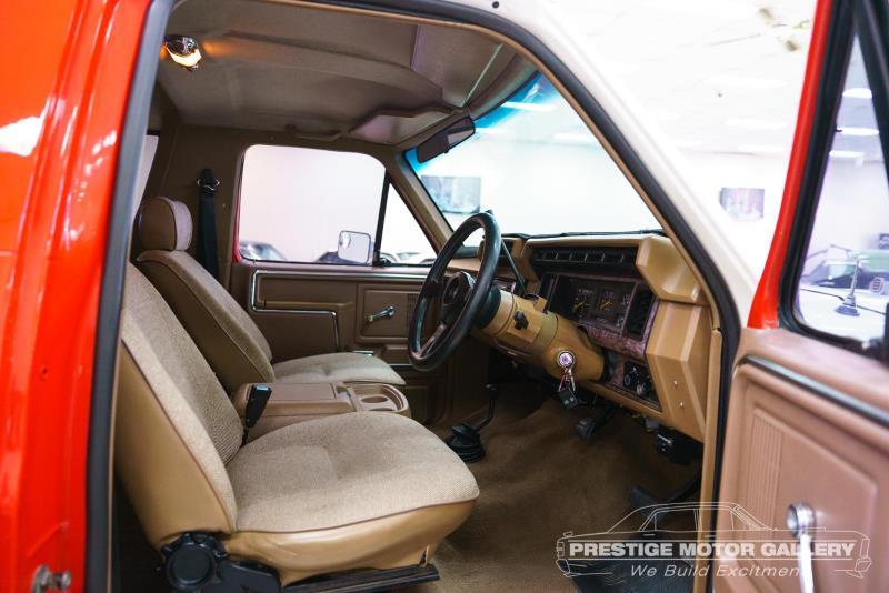 1986 FORD BRONCO (4x4)