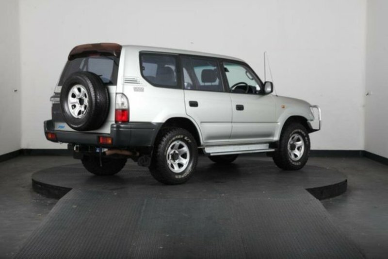 2000 TOYOTA LANDCRUISER PRADO RV (4x4) KZJ95R