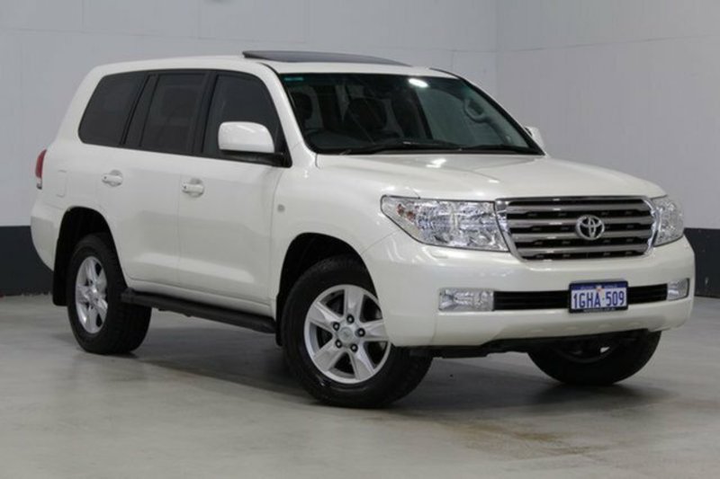 2011 TOYOTA LANDCRUISER SAHARA (4x4) UZJ200R 09 UPGRADE