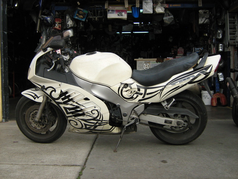 1995 SUZUKI 937CC RF900R
