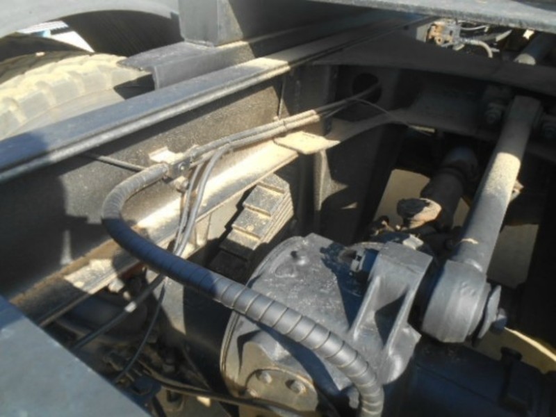 1977 MACK R600 SERIES R600 SERIES Truck