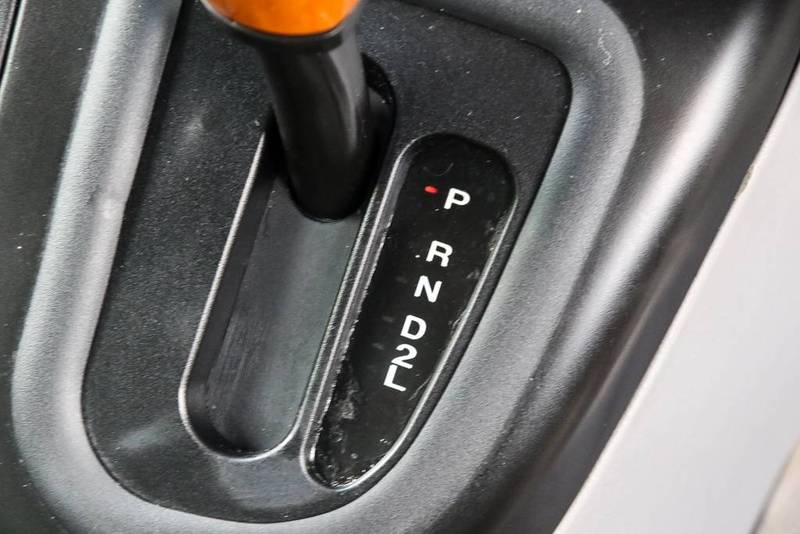 2005 KIA CARNIVAL LS KV11