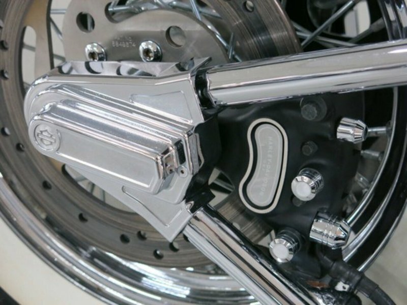 2003 HARLEY-DAVIDSON FLSTC Heritage Softail Classic