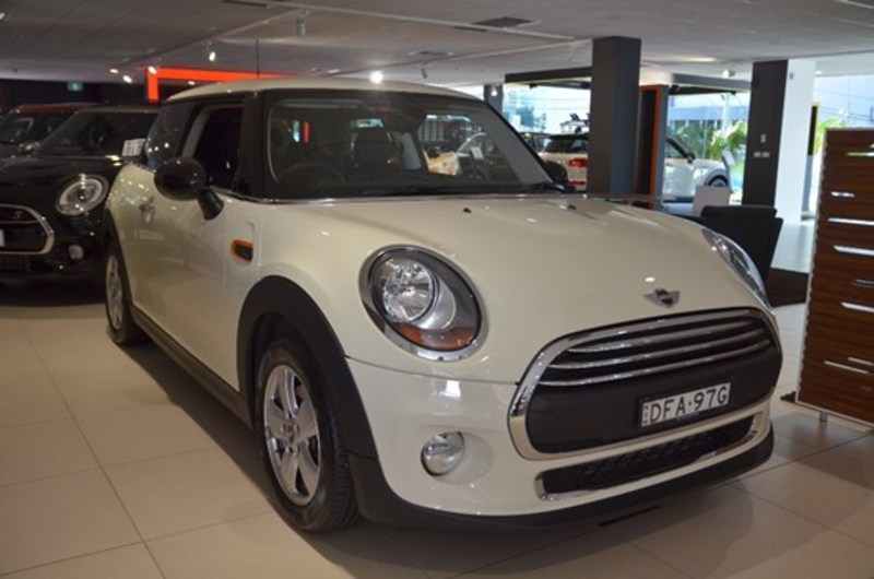 2014 MINI HATCH ONE F56