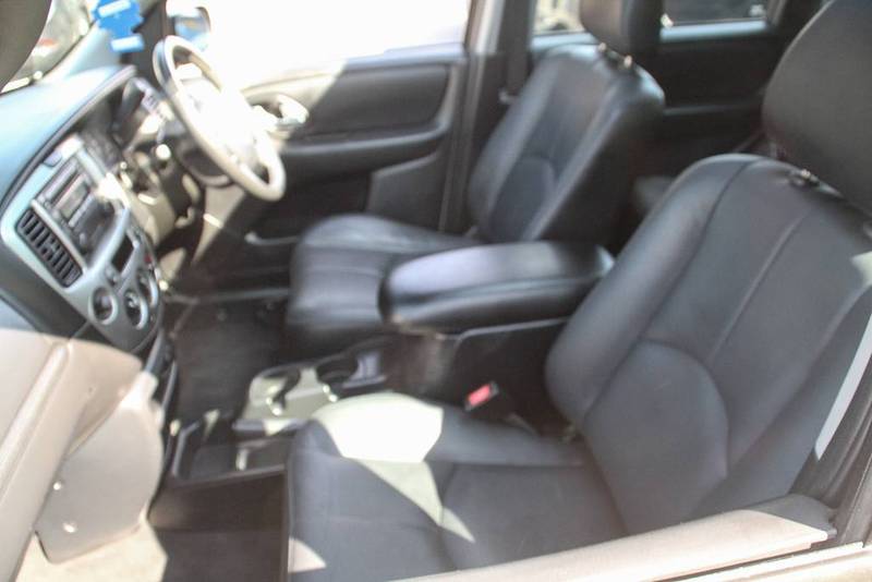 2003 MAZDA TRIBUTE LUXURY