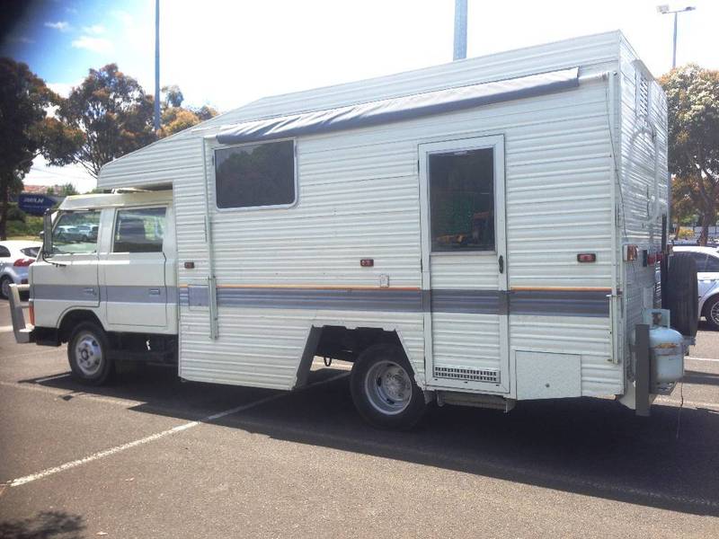 1981 MAZDA T3000 CAMPER