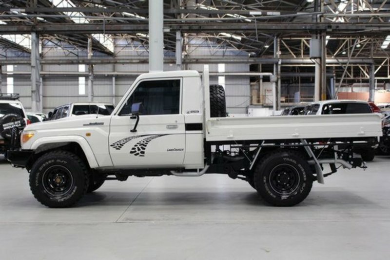 2011 TOYOTA LANDCRUISER WORKMATE (4x4) VDJ79R 09 UPGRADE