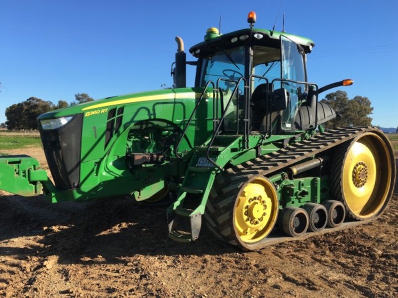 JOHN DEERE 8360RT Tractor