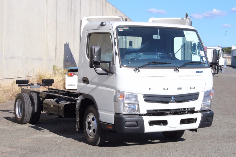 2017 FUSO Canter 515 Wide MWB AMT Canter 515 Wide Truck