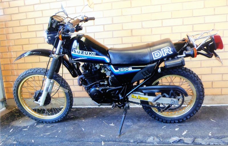 1982 SUZUKI 250CC DR250