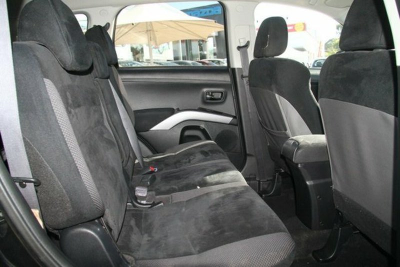2009 MITSUBISHI OUTLANDER XLS ZG MY09