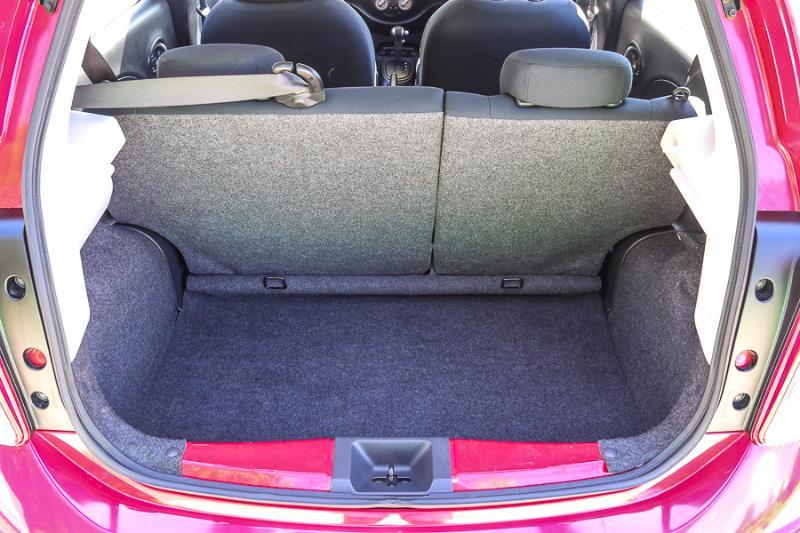 2012 NISSAN MICRA ST K13