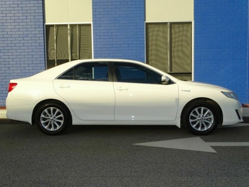 2014 TOYOTA CAMRY HYBRID H AVV50R