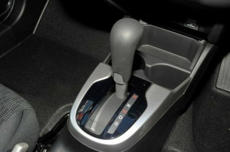 2017 HONDA JAZZ VTi GK MY17