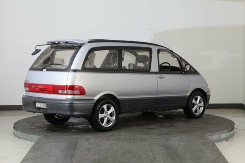 1992 TOYOTA ESTIMA EMINA