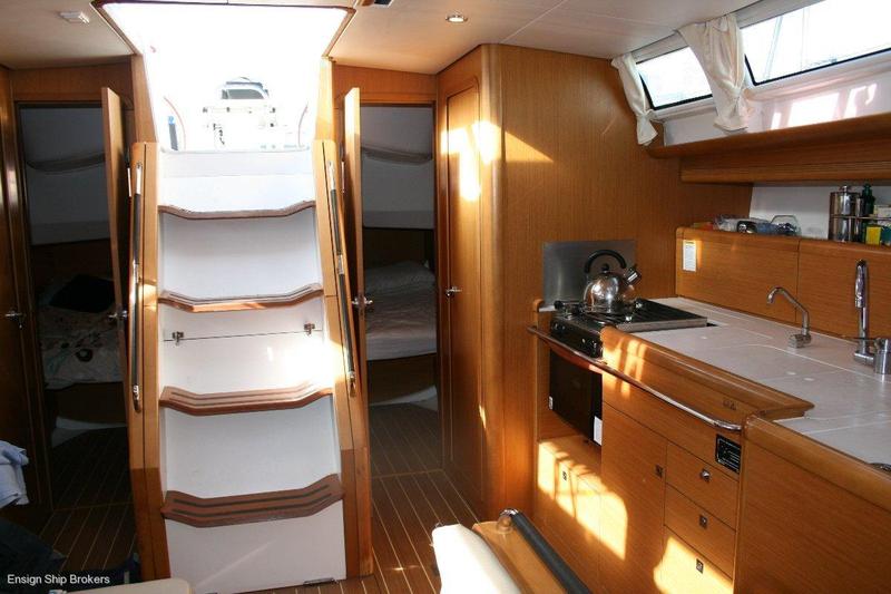 Jeanneau 44i