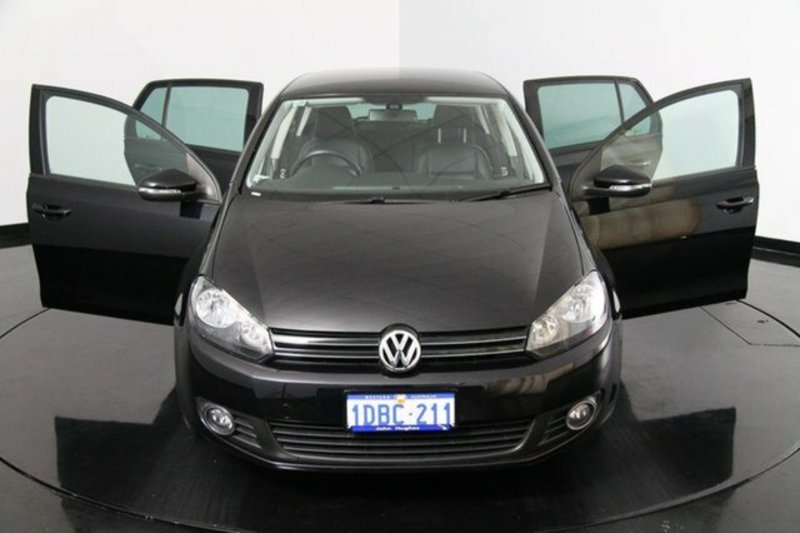 2009 VOLKSWAGEN GOLF 103TDI DSG Comfortline VI