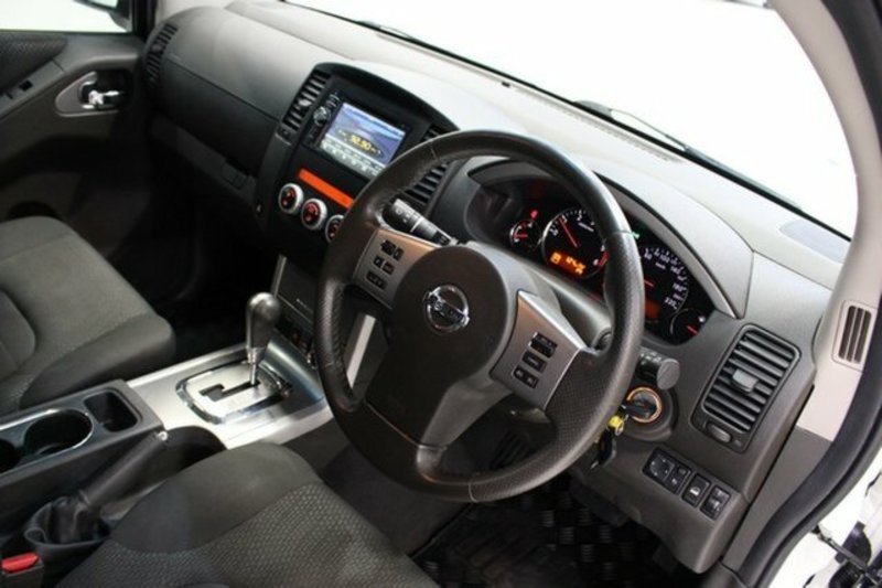 2012 NISSAN PATHFINDER ST (4x4) R51 Series 4