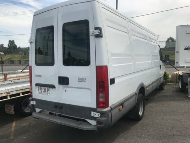 2004 IVECO DAILY 35S13 LWB