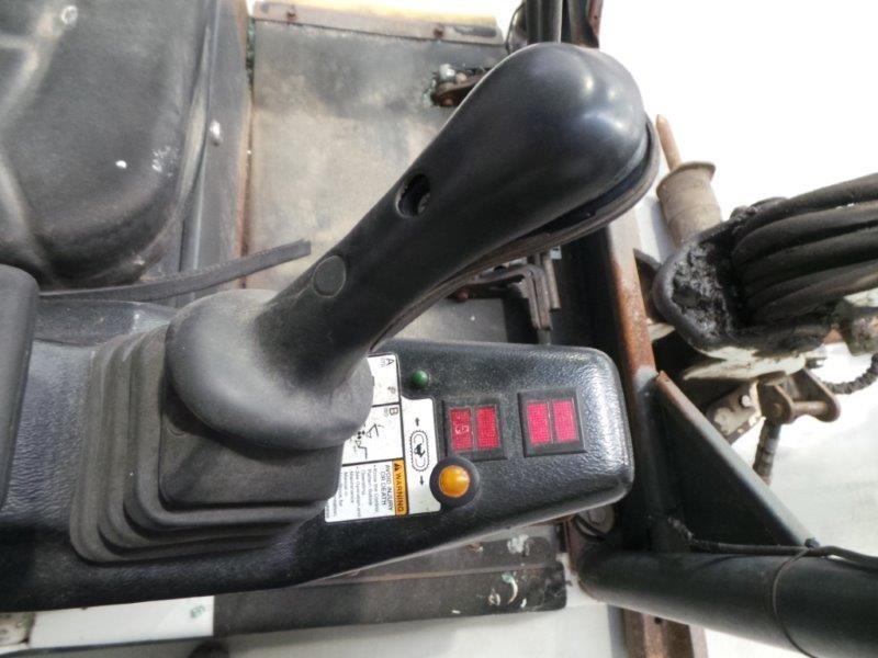 2006 BOBCAT 323J