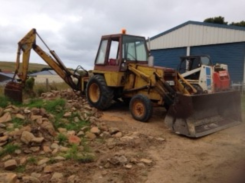 1987 CASE 480E BACKHOE