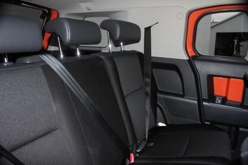 2013 TOYOTA FJ CRUISER GSJ15R