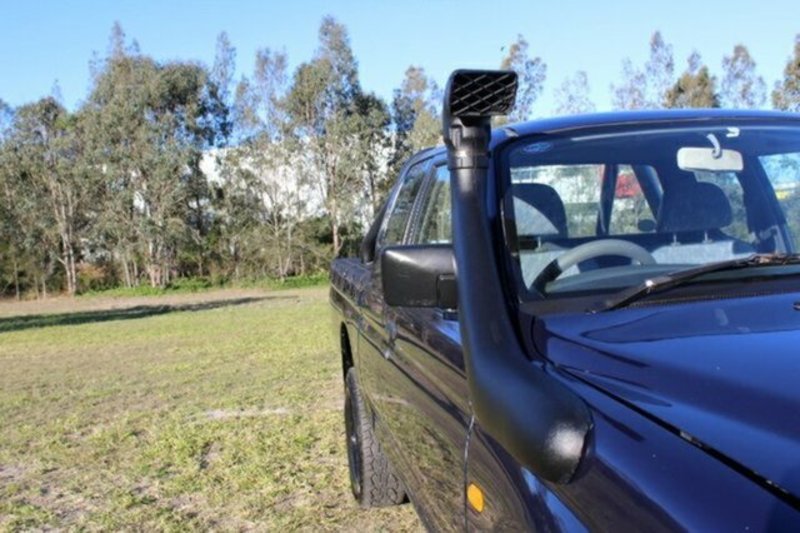2001 MITSUBISHI TRITON GLX Club Cab MK