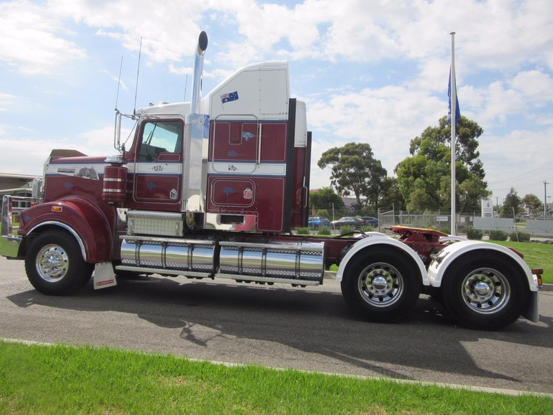 2002 KENWORTH T904 CAT C15- SEMI TIPPER-PTO HYD T904 Truck
