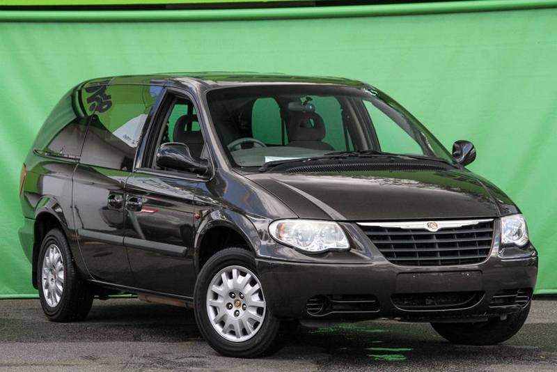 2005 CHRYSLER VOYAGER SE RG 05 UPGRADE