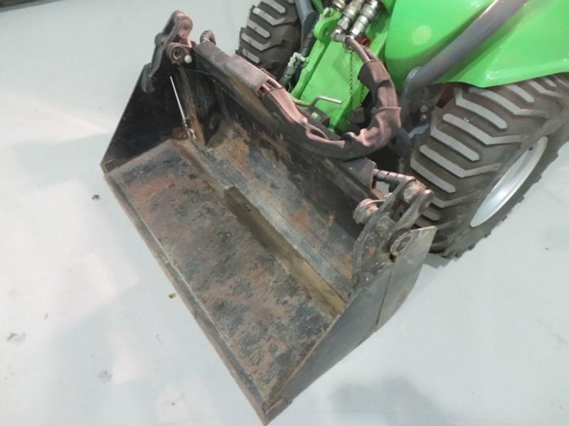 AVANT 220 WHEEL LOADER