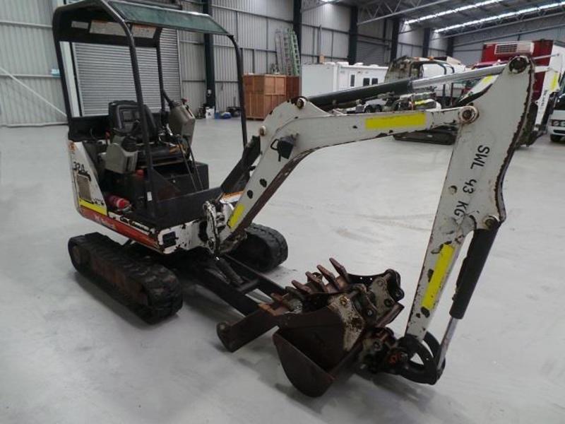2011 BOBCAT 324M MINI EXCAVATOR
