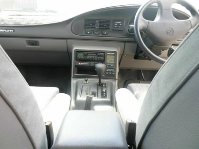 1993 HOLDEN COMMODORE Berlina VR