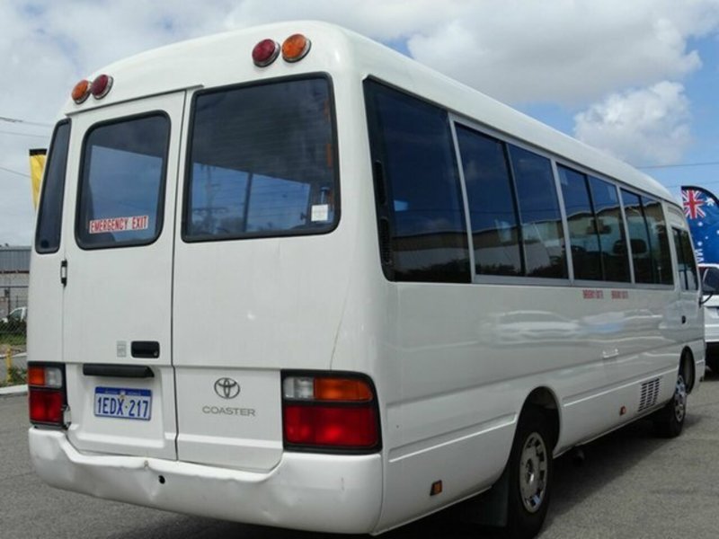 1999 TOYOTA COASTER STANDARD (LWB) HZB30R