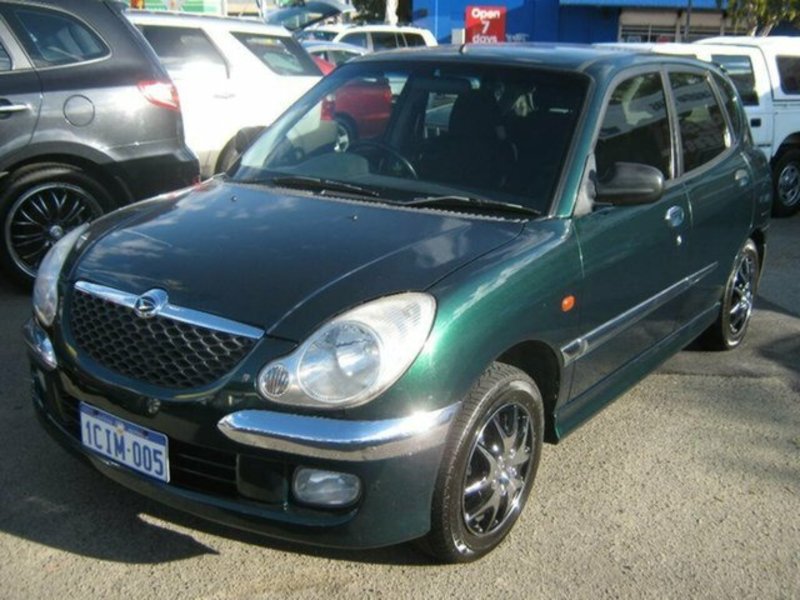 2003 DAIHATSU SIRION GTvi M101