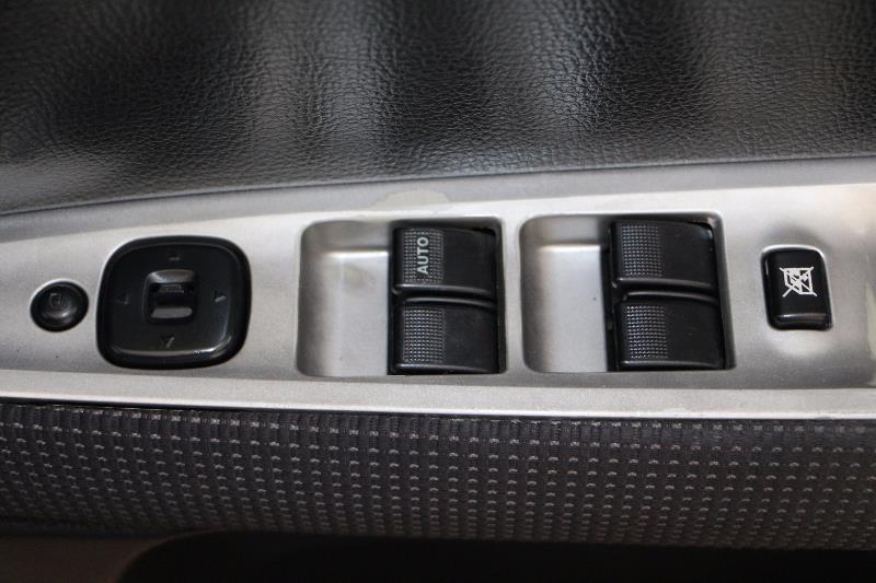 2005 MAZDA 2 GENKI
