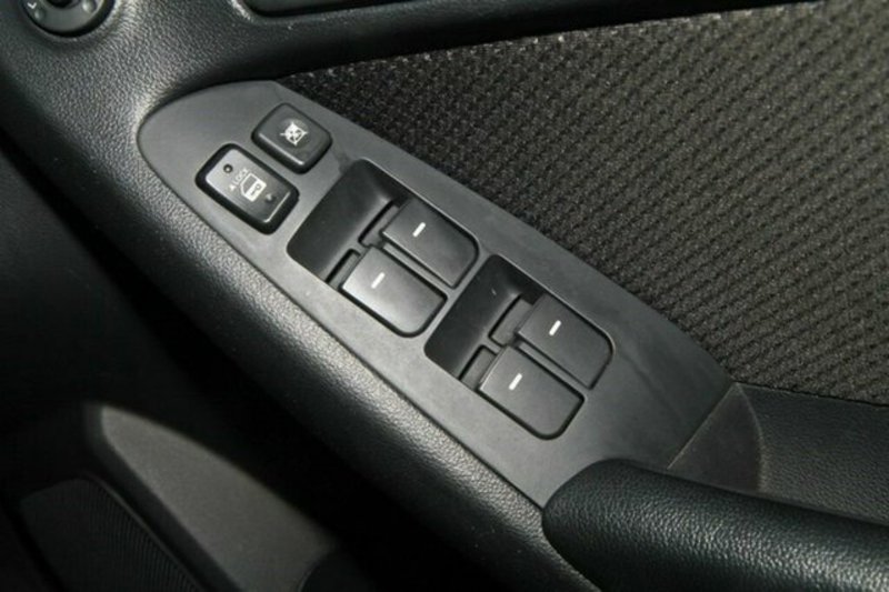 2013 KIA CERATO S TD MY13