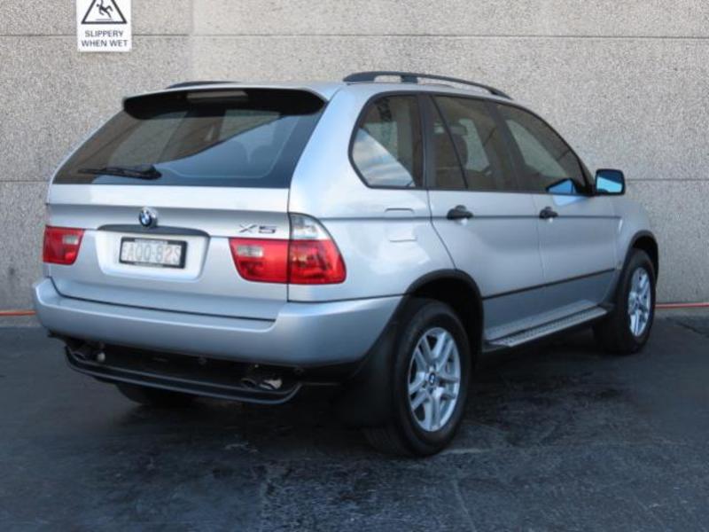 2004 BMW X5 3.0i E53