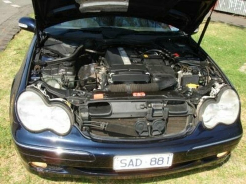 2002 MERCEDES-BENZ C200 KOMPRESSOR ELEGANCE W203